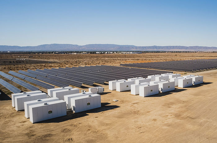 Energy Storage System for power grids using used in-vehicle storage batteries (U.S.)